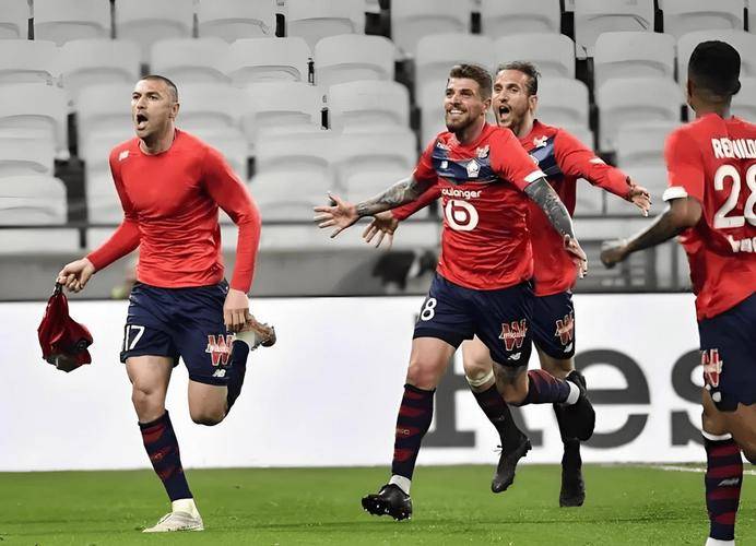 圣埃蒂安主场胜利，提高士气迎战下轮