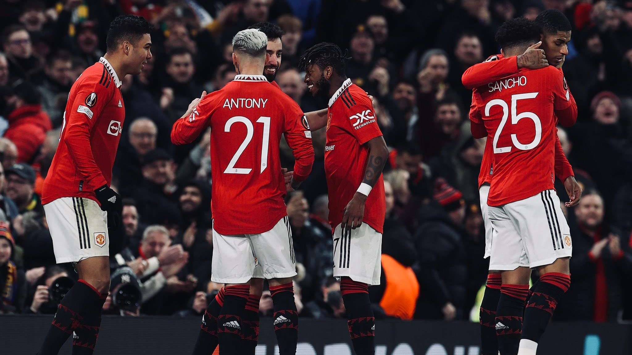 包含曼联反超击败对手晋级形势一片看好的词条