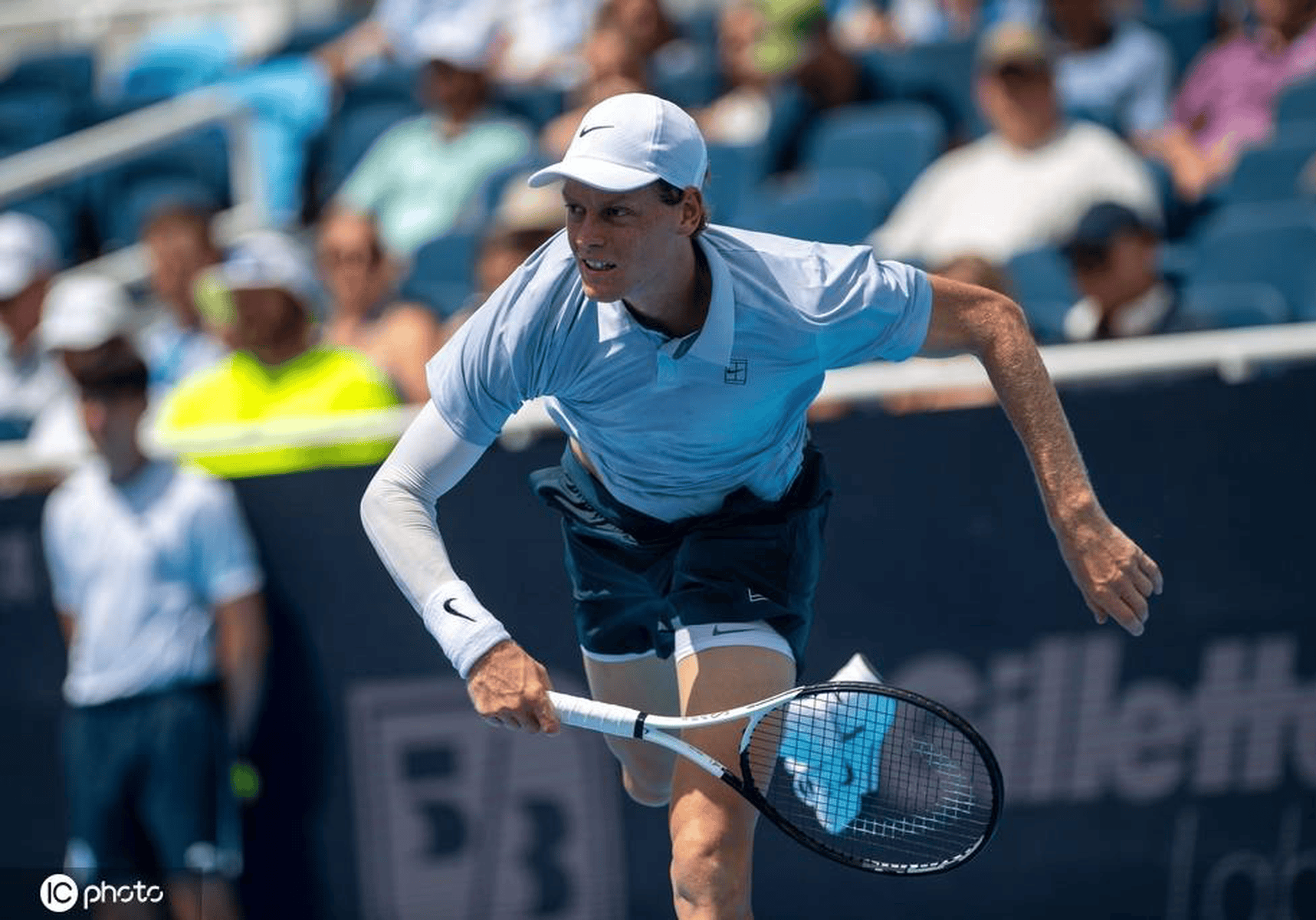 ATP总决赛鏖战拉沃尔杯，辛纳状态火热的简单介绍