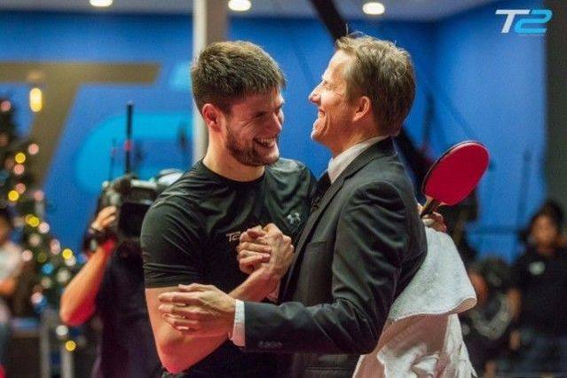 英格兰队横扫日本队，波尔统治全场