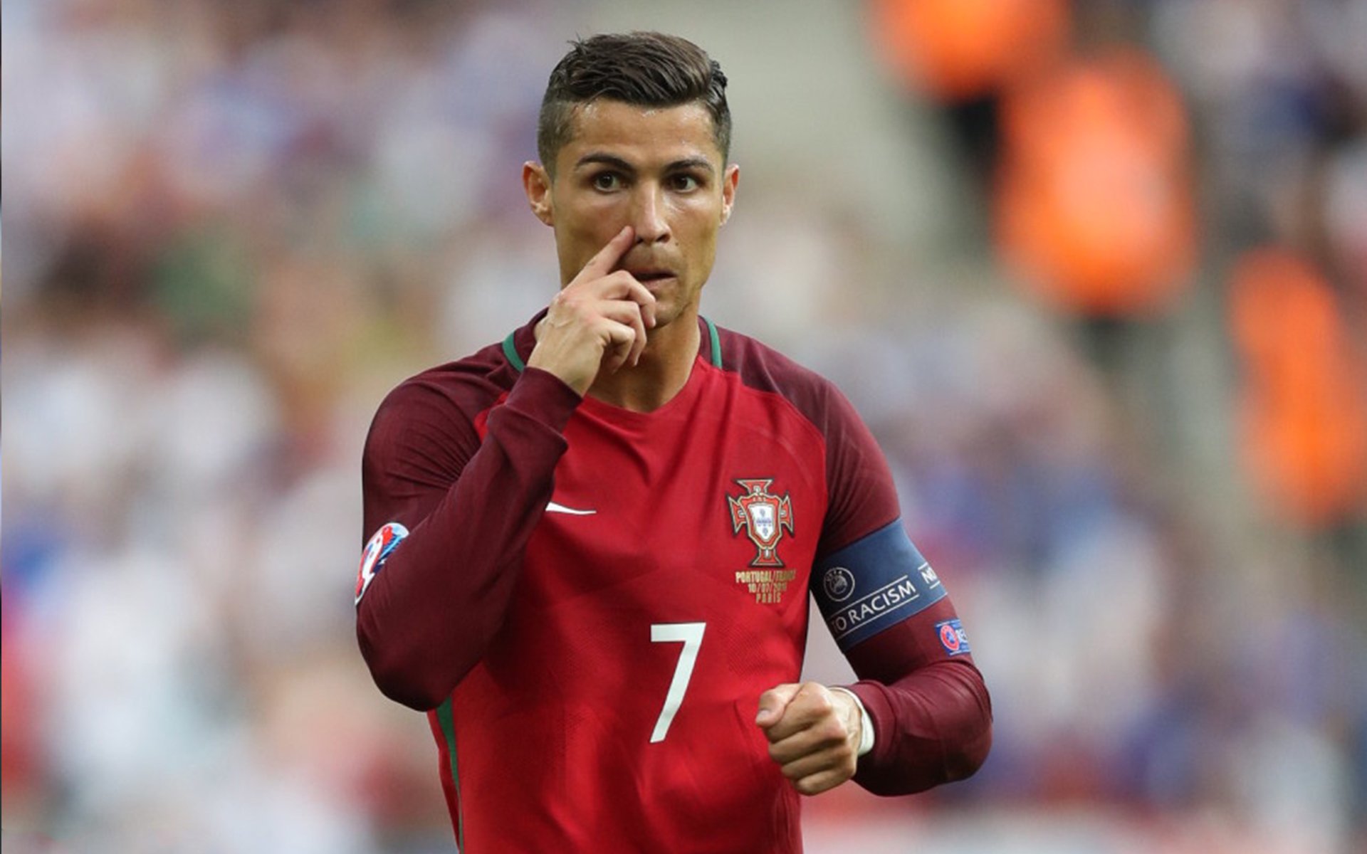 伊萨克独造三球,冠军悬念归零,德甲争冠战之夜的终极解答